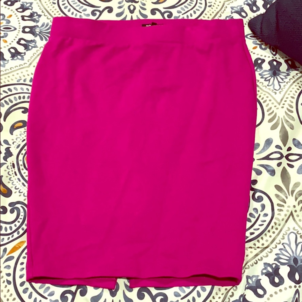 Hot pink pencil skirt